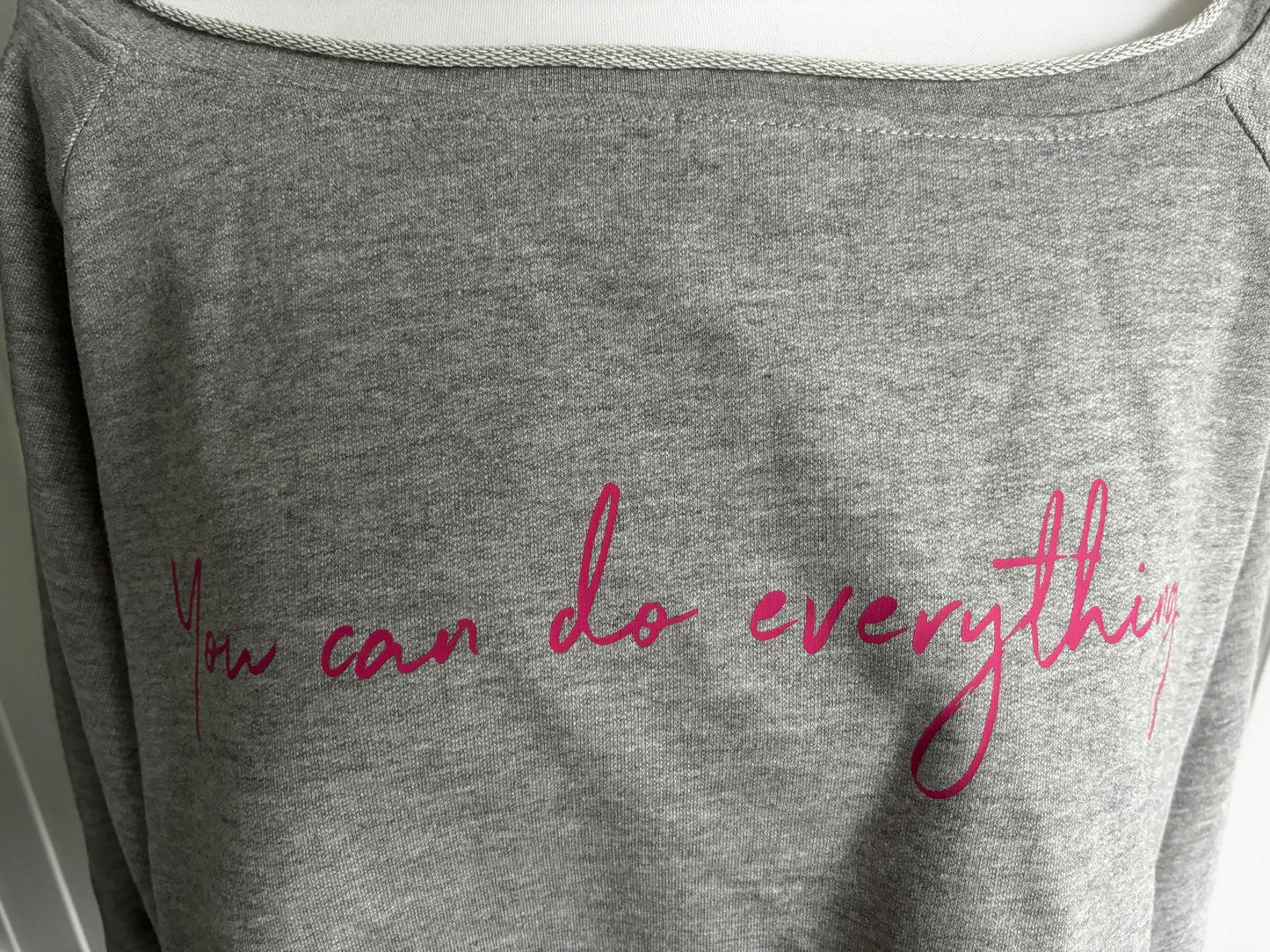 Off Shoulder Sweatshirt „You can do everything“