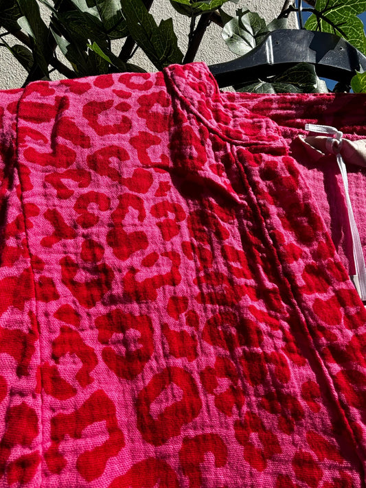 Musselinbluse, pink-leo