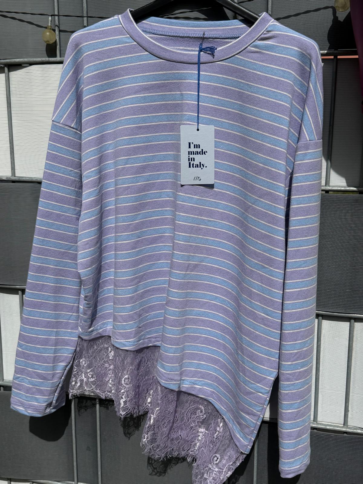 Longsleeve mit asymetrischer Spitze