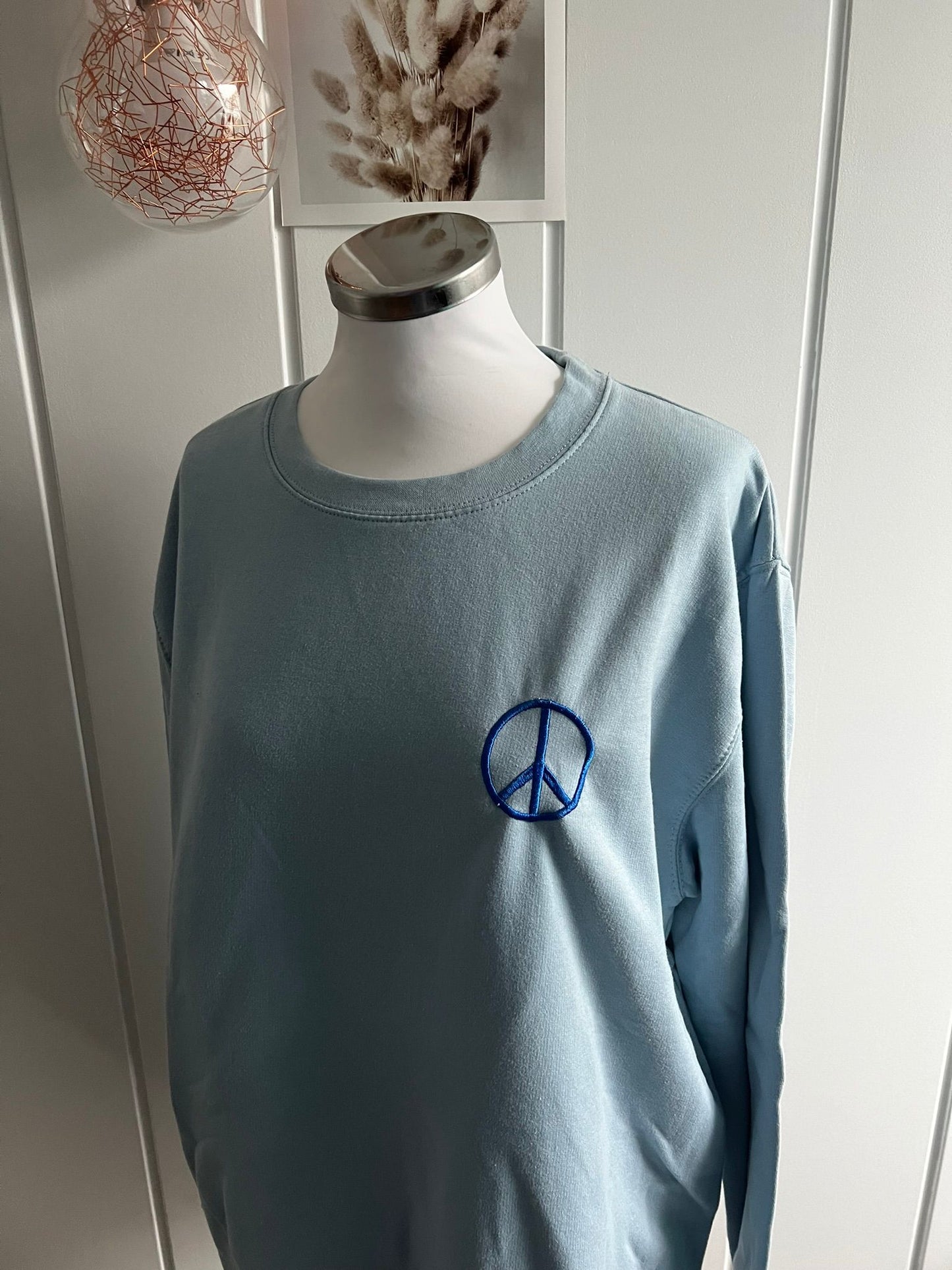 Sweatshirt Peace Zeichen Stick